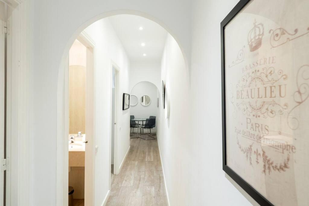 Bebarceloner Poble Nou Apartaments - 2 Bedroom Ngoại thất bức ảnh